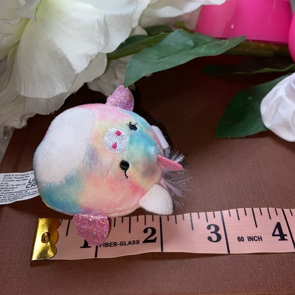 Squishville by Squishmallows 2” Mini Squishmallow with Fashion Accessory Set 6 - Picture 15 of 15